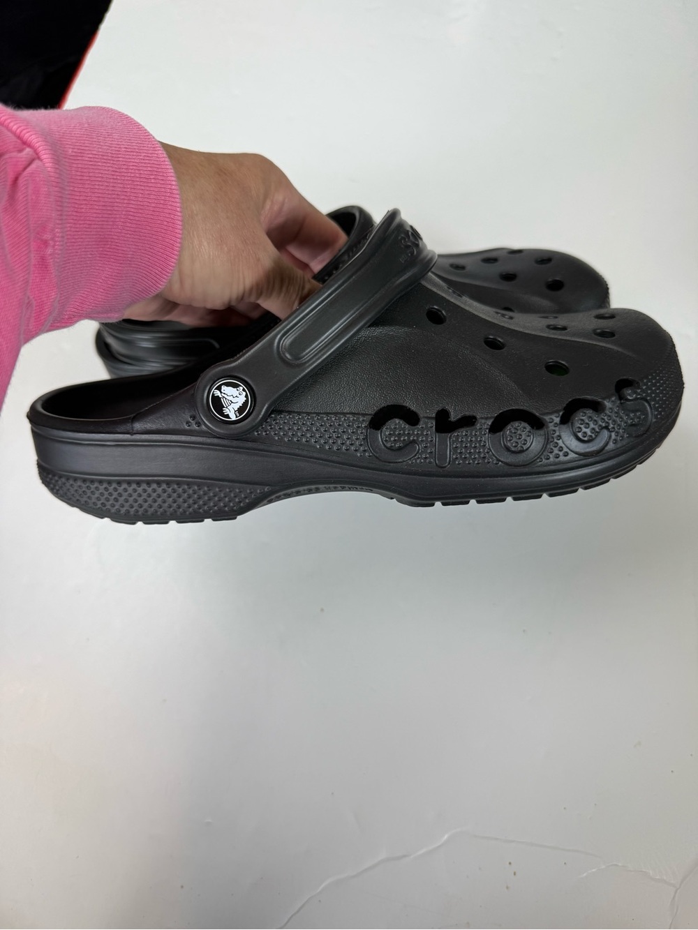 NWT CROCS Baya Black Clogs Size 6m/7w - Picture 4 of 7